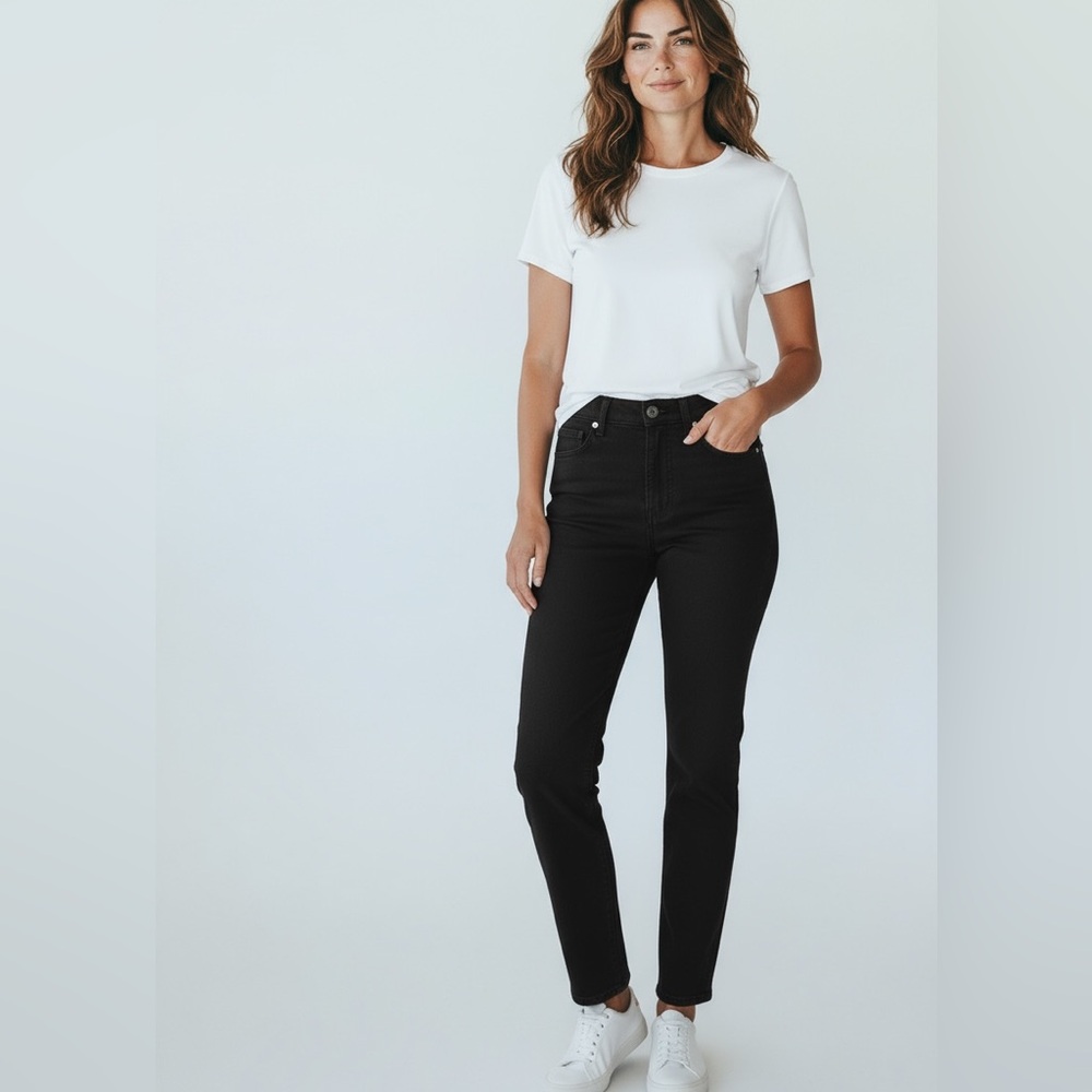 Escada Tina Black Stretch Slim Fit Jeans Size 36 US 6 Made in Italy Luxury